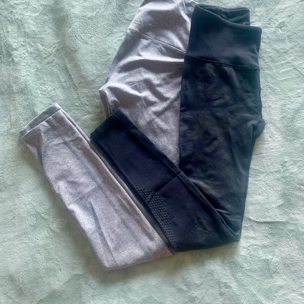 Reebok Women's Black and Gray Leggings